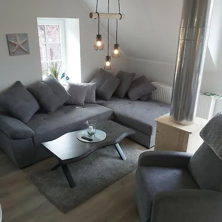 Hooksieler Baerenblick Near Klostermann Appartamento Hooksiel