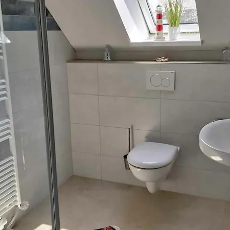 Hooksieler Baerenblick Near Klostermann Appartamento