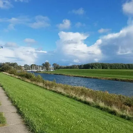 Hooksieler Baerenblick Near Klostermann Hooksiel